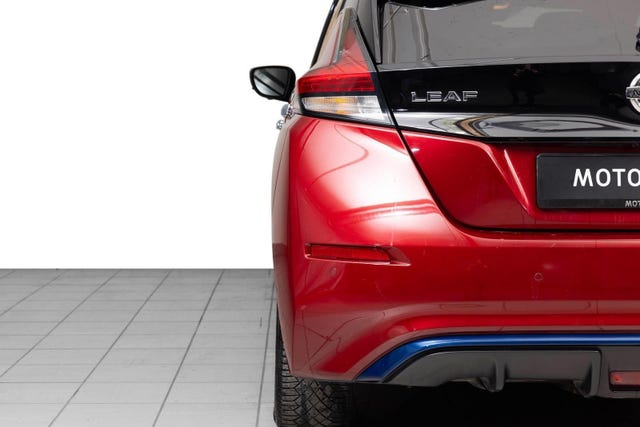 2019 NISSAN LEAF - 15