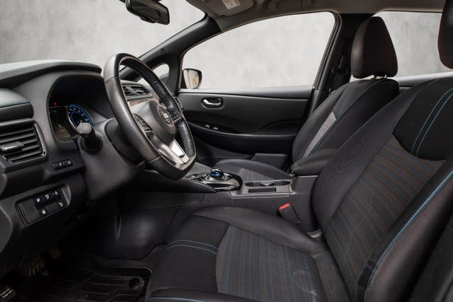 2019 NISSAN LEAF - 9