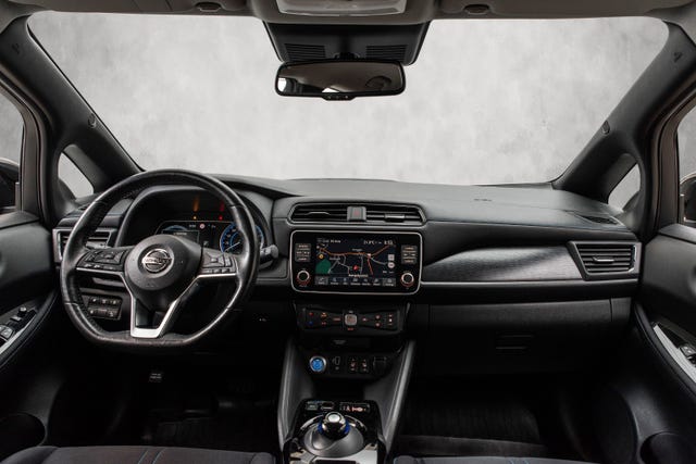 2019 NISSAN LEAF - 16
