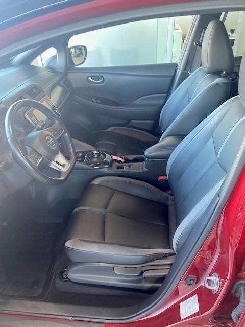 2019 NISSAN LEAF - 11