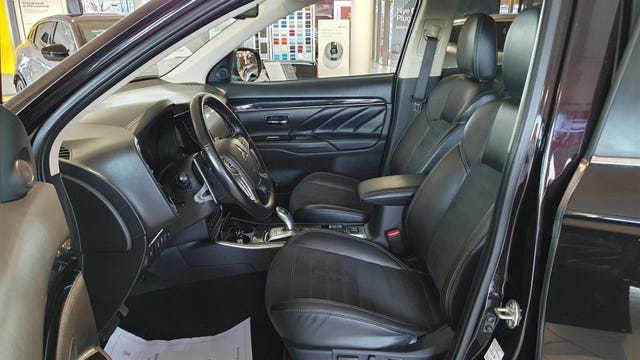2020 MITSUBISHI OUTLANDER - 10