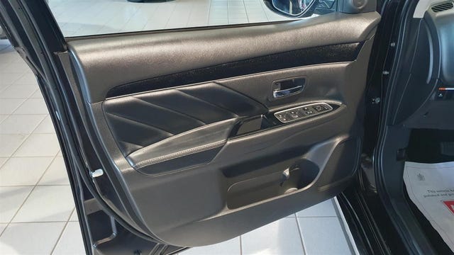 2020 MITSUBISHI OUTLANDER - 9