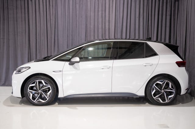 WVWZZZE1ZMP010376 2021 VOLKSWAGEN ID.3-2