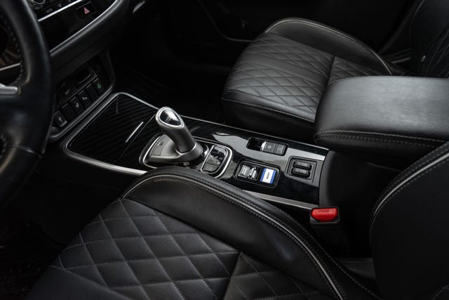 2020 MITSUBISHI OUTLANDER - 13