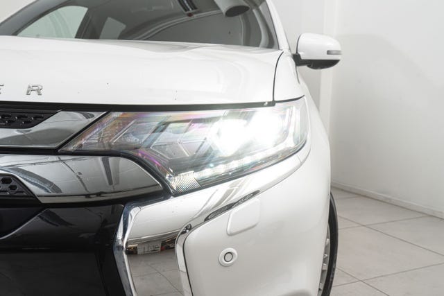 2020 MITSUBISHI OUTLANDER - 7