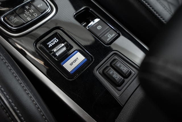 2020 MITSUBISHI OUTLANDER - 18