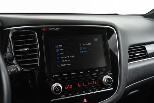 2020 MITSUBISHI OUTLANDER - 26