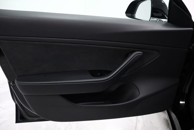 2019 TESLA MODEL 3 - 14