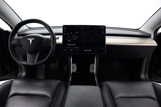 2019 TESLA MODEL 3 - 8