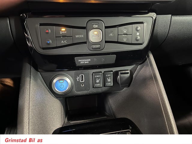 2019 NISSAN LEAF - 20