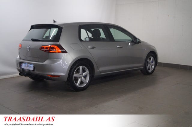 2015 VOLKSWAGEN GOLF - 9
