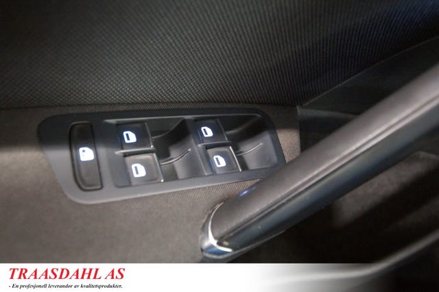 2015 VOLKSWAGEN GOLF - 20