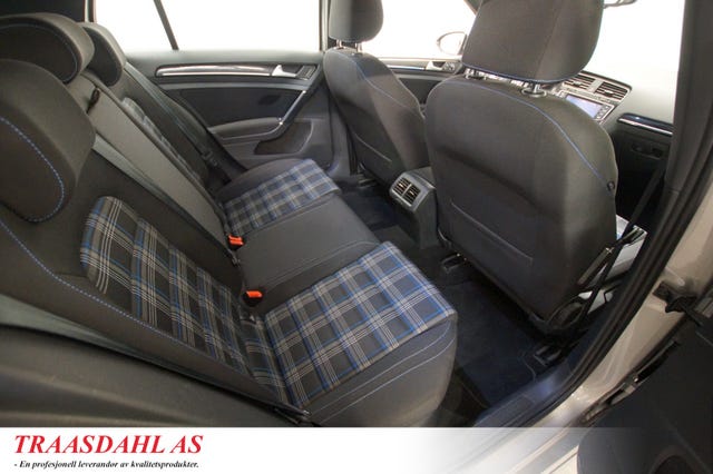 2015 VOLKSWAGEN GOLF - 53
