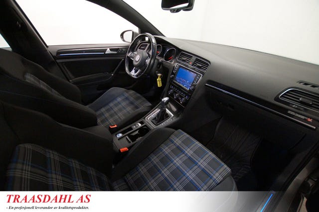 2015 VOLKSWAGEN GOLF - 54
