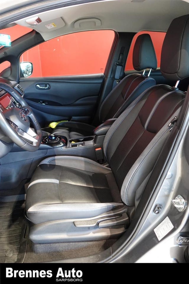 2021 NISSAN LEAF - 23