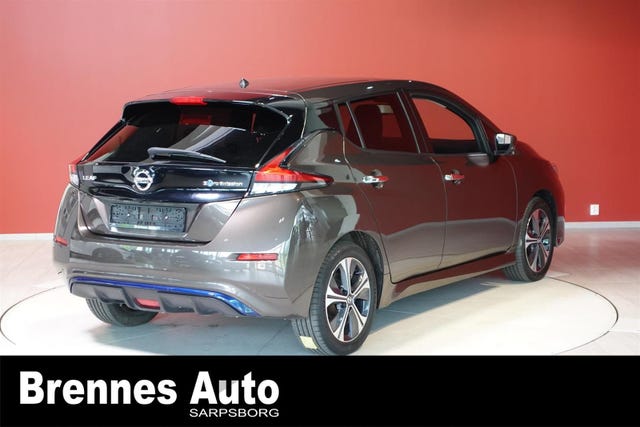 2021 NISSAN LEAF - 7