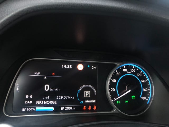 2019 NISSAN LEAF - 22