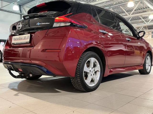 2021 NISSAN LEAF - 7