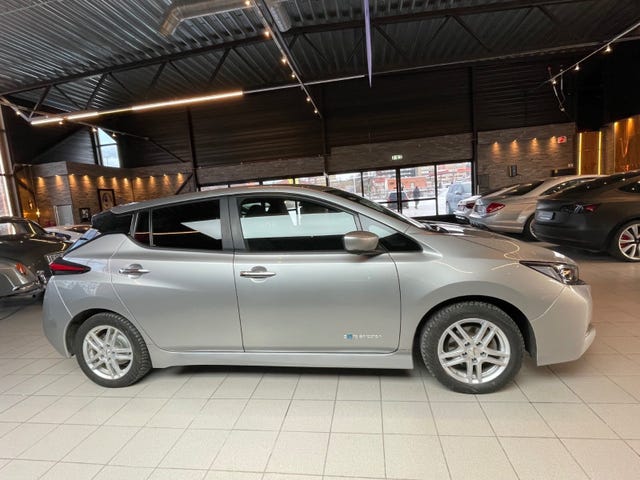 SJNFAAZE1U0058117 2019 NISSAN LEAF-4