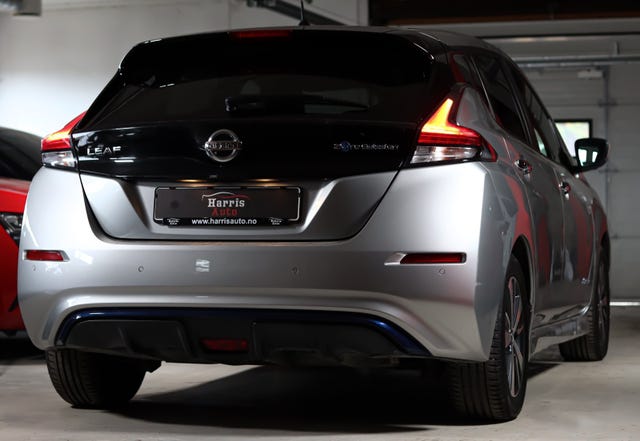 2019 NISSAN LEAF - 8