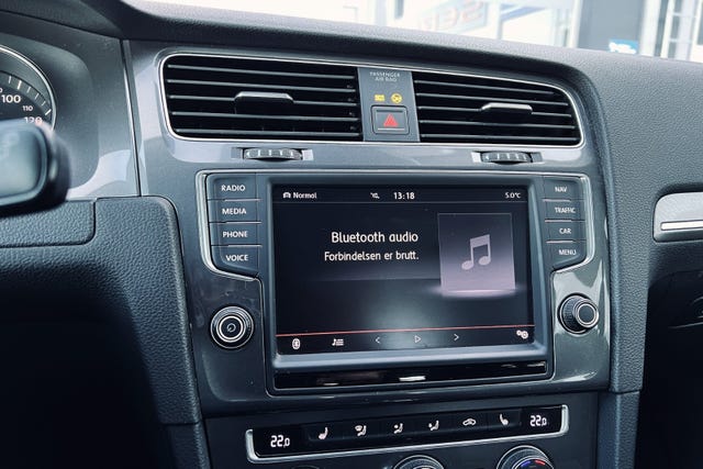2015 VOLKSWAGEN GOLF - 19