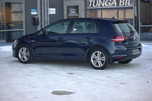 2015 VOLKSWAGEN GOLF - 11