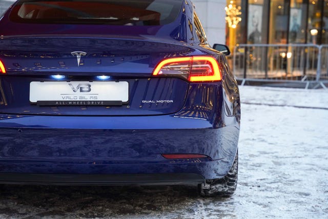 2019 TESLA MODEL 3 - 9