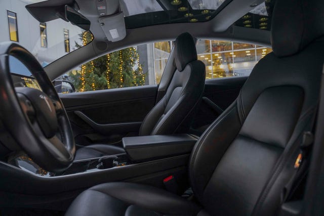 2019 TESLA MODEL 3 - 17