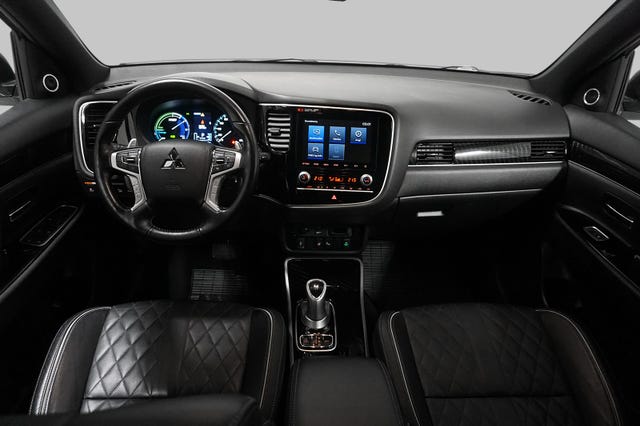 2020 MITSUBISHI OUTLANDER - 9