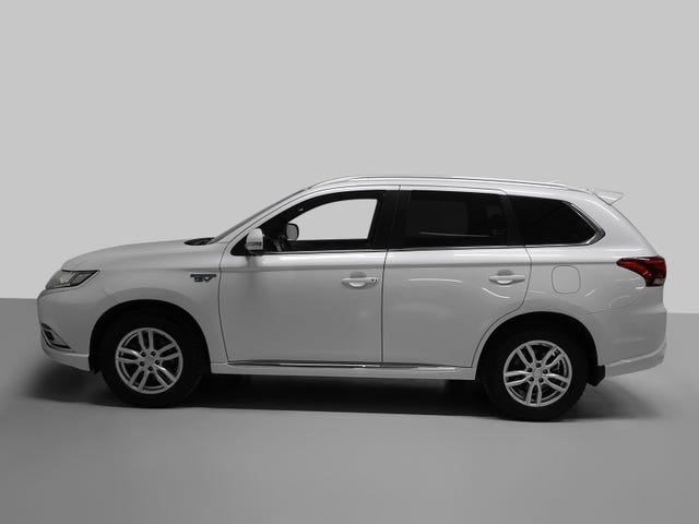 JMBXDGG3WLZ019028 2020 MITSUBISHI OUTLANDER-2