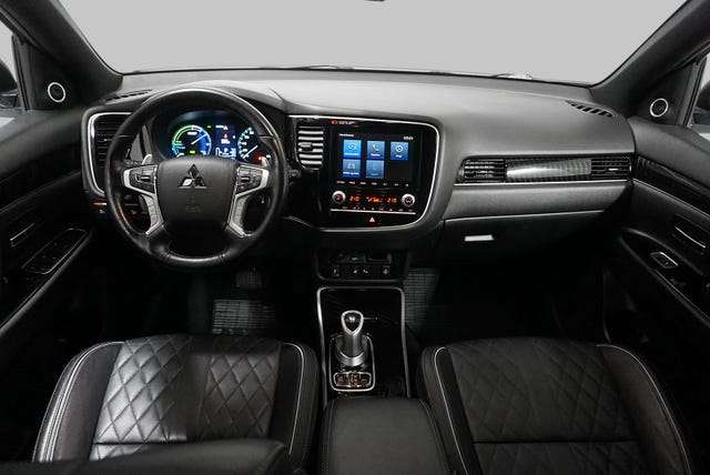 2020 MITSUBISHI OUTLANDER - 9