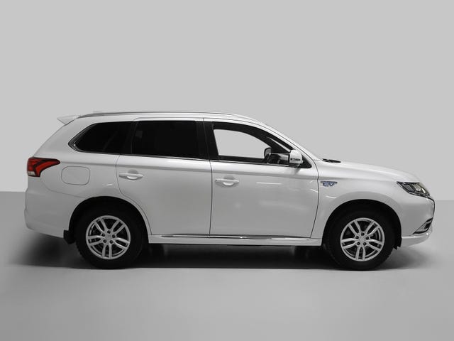 JMBXDGG3WLZ019837 2020 MITSUBISHI OUTLANDER-2