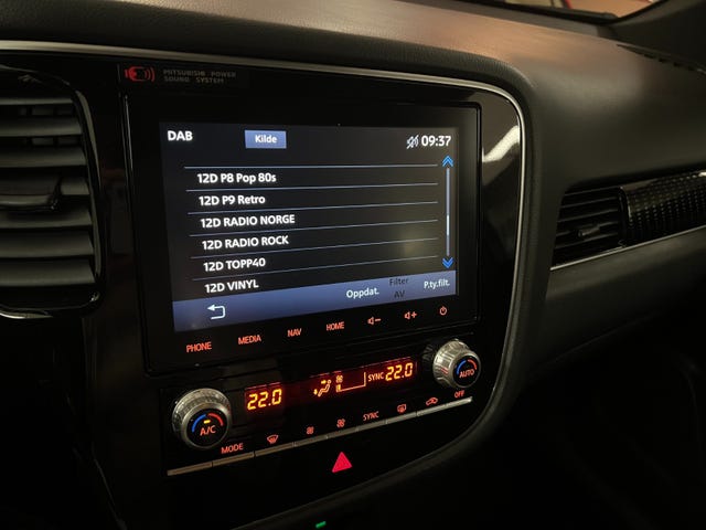 2020 MITSUBISHI OUTLANDER - 23