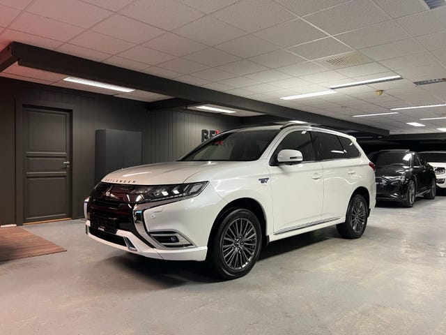 JMBXDGG3WLZ000623 2020 MITSUBISHI OUTLANDER-0