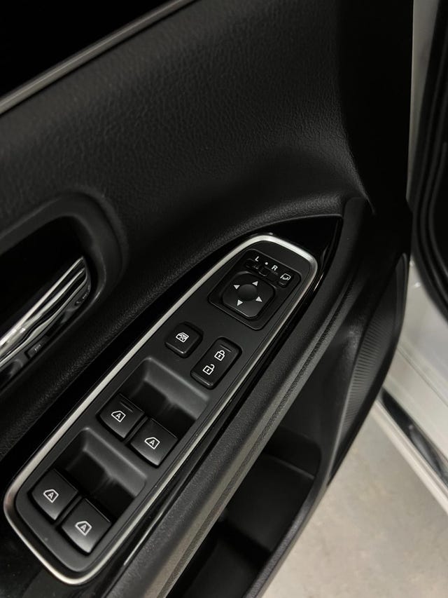 2020 MITSUBISHI OUTLANDER - 34