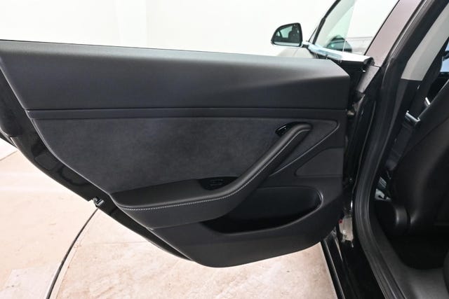2019 TESLA MODEL 3 - 13