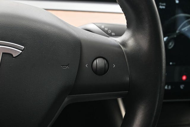 2019 TESLA MODEL 3 - 30