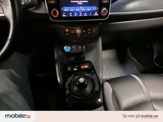 2020 NISSAN LEAF - 21