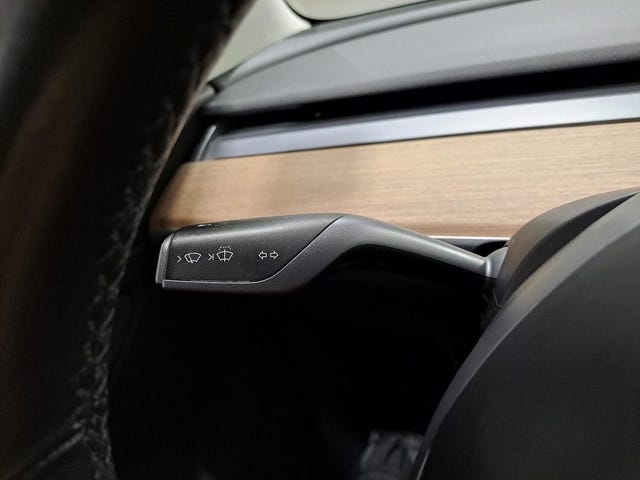 2019 TESLA MODEL 3 - 29