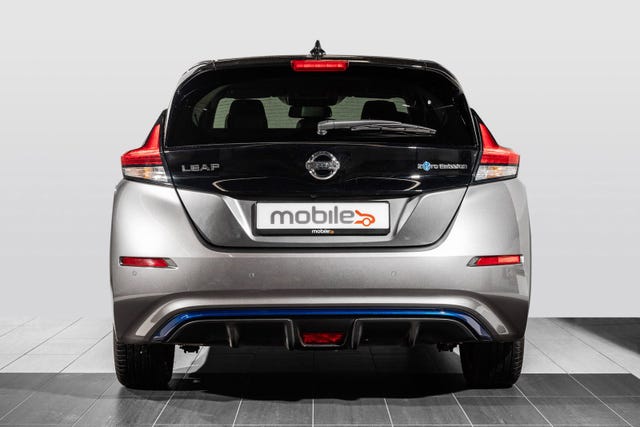 2021 NISSAN LEAF - 7