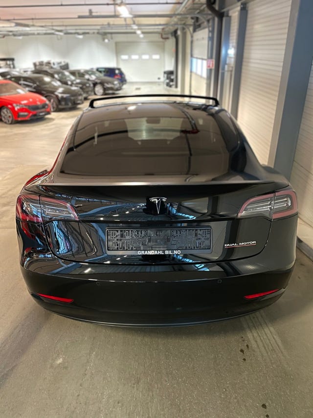 5YJ3E7EC9MF964159 2021 TESLA MODEL 3-5