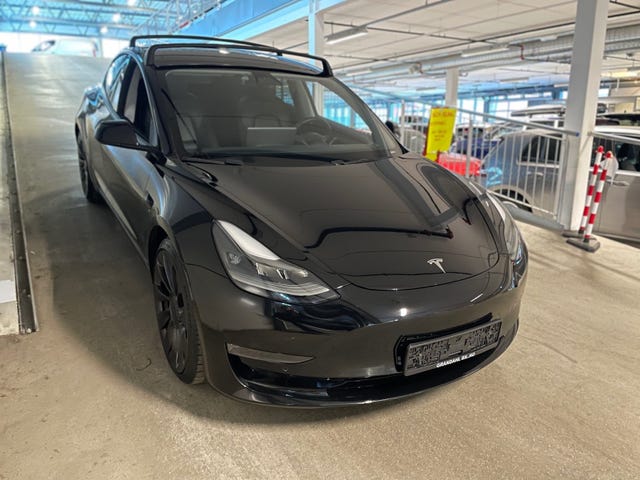 5YJ3E7EC9MF964159 2021 TESLA MODEL 3-2