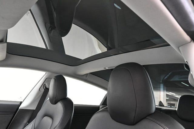 2019 TESLA MODEL 3 - 12