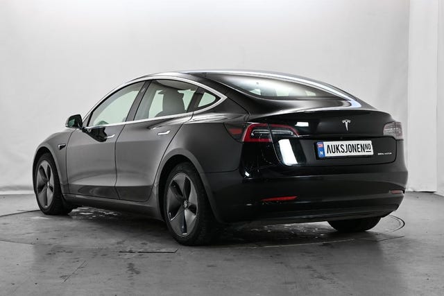 5YJ3E7EBXKF315572 2019 TESLA MODEL 3-5