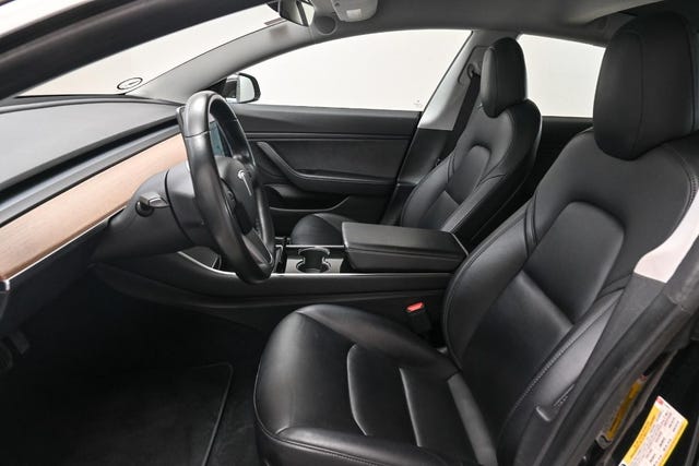 2019 TESLA MODEL 3 - 11