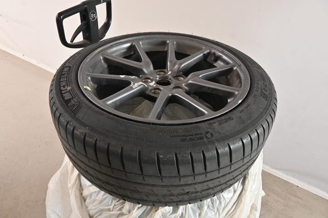2019 TESLA MODEL 3 - 48