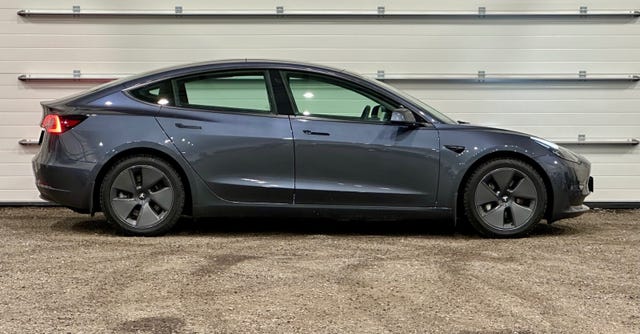 5YJ3E7EB8MF887016 2021 TESLA MODEL 3-1