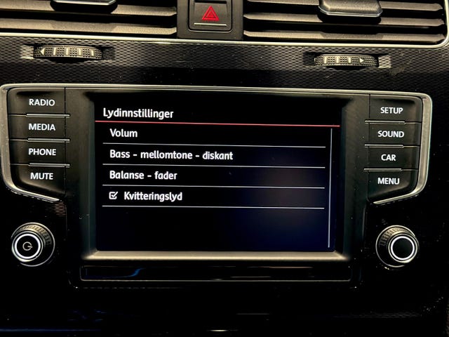 2015 VOLKSWAGEN GOLF - 19