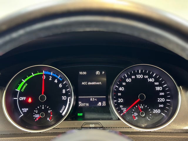 2015 VOLKSWAGEN GOLF - 17