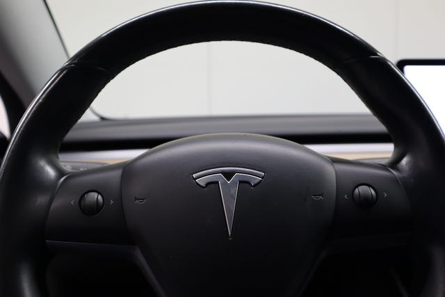 2019 TESLA MODEL 3 - 53